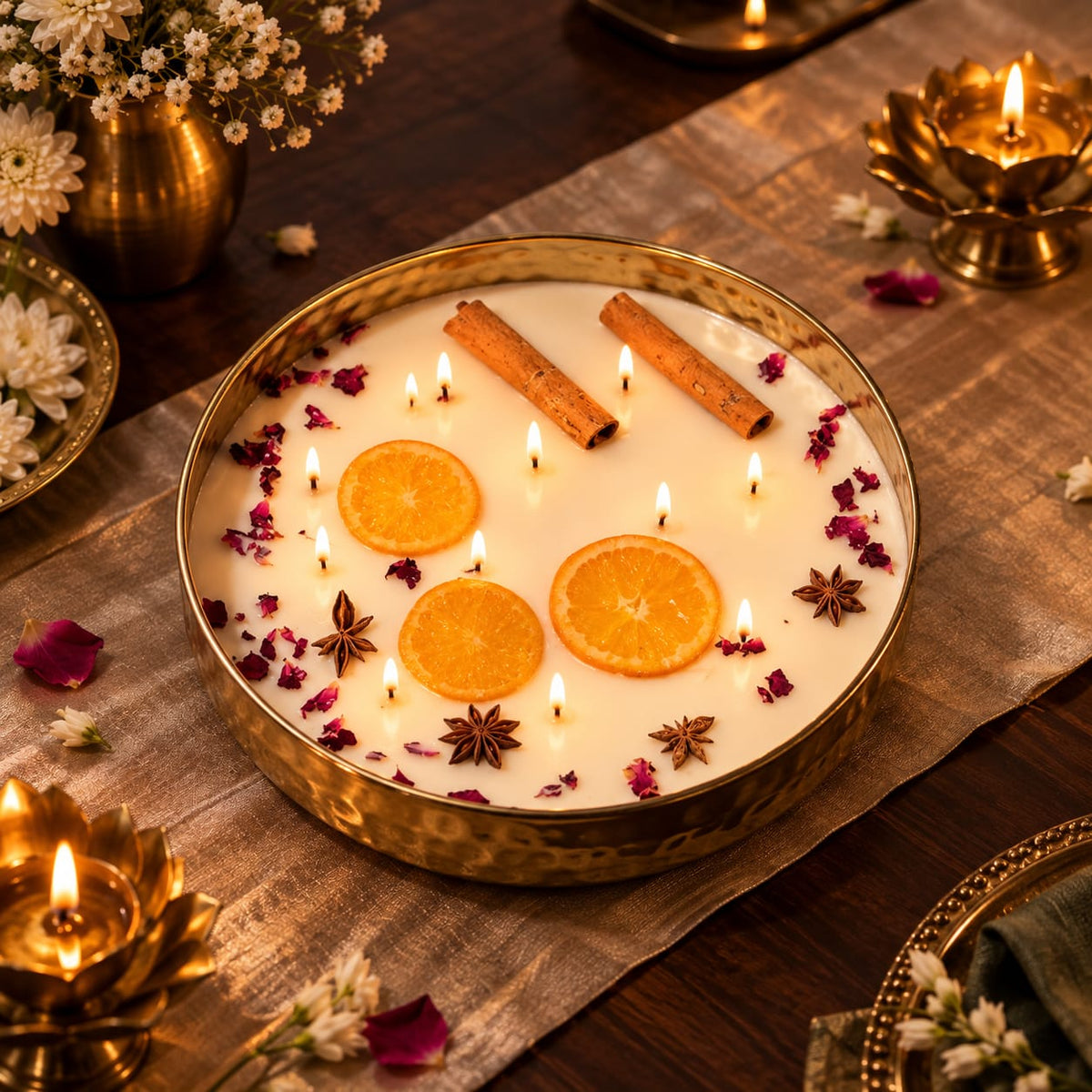 Golden Harvest – Golden Metal Finish JUMBO URLI SPICE Candle